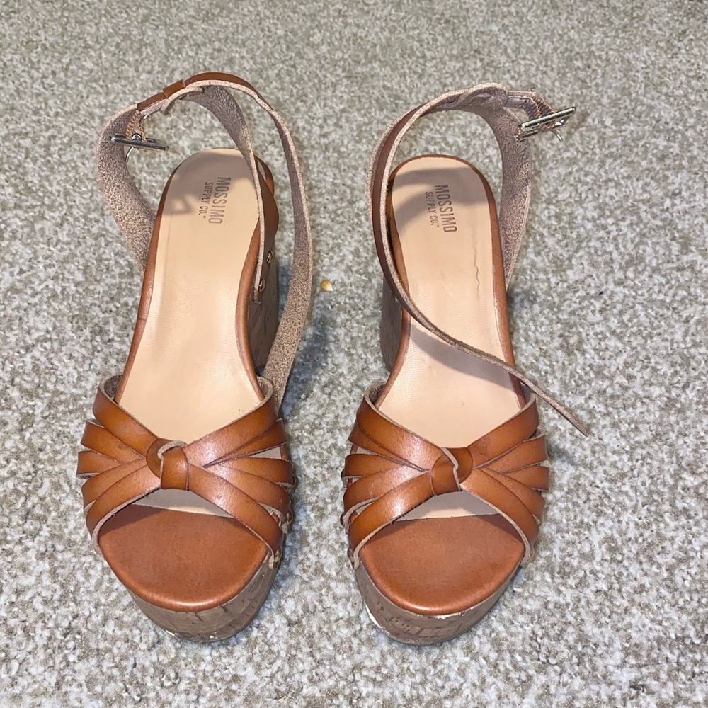 Wedges - Picture 2 of 2